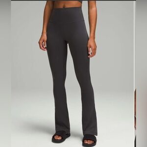 Lululemon Align High-Rise Mini-Flared Pant *Regular in Graphite Grey Size 2